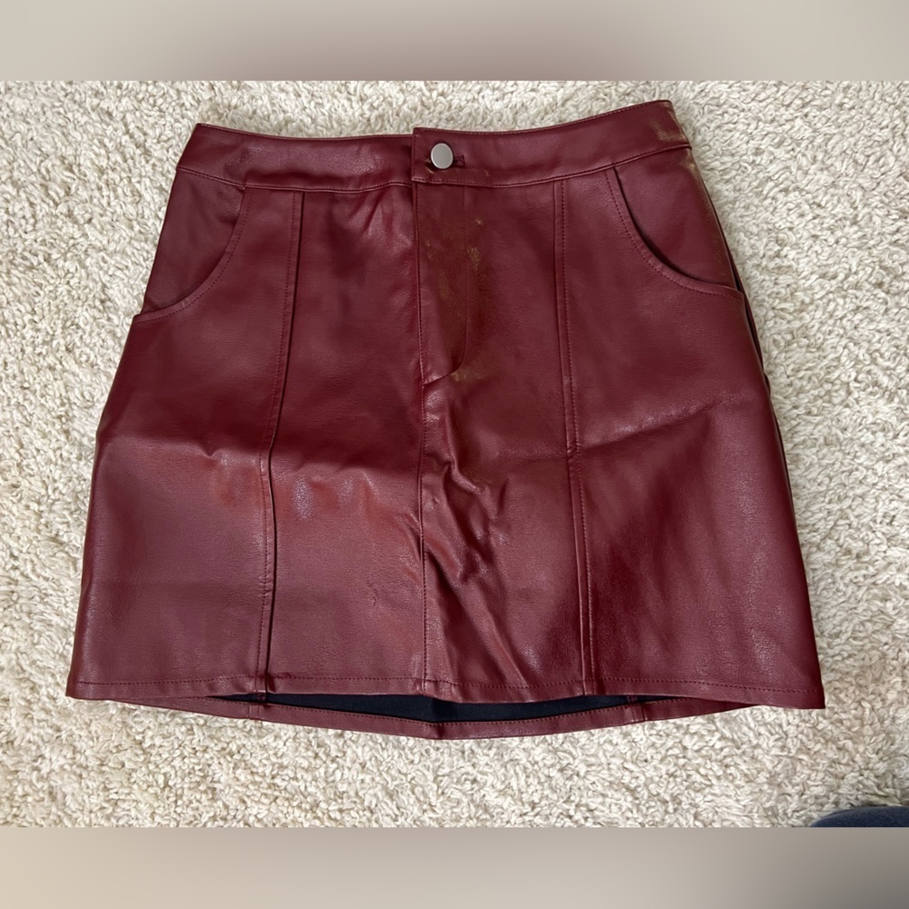 Women’s Medium Blythe Burgundy Leather Skirt NWT